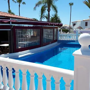 Ola, Golf Del Sur , San Miguel de Abona España